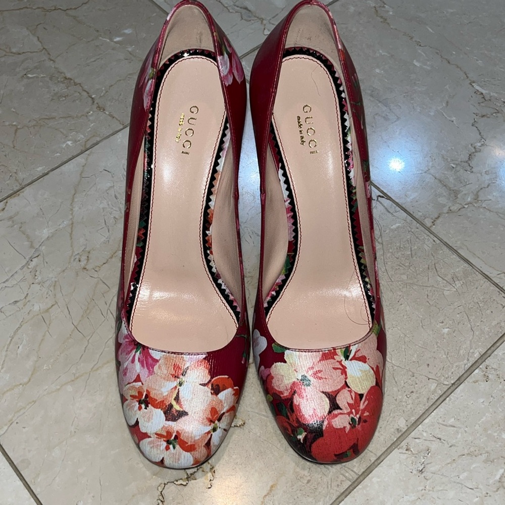 Gucci Marine Bloom Leather Pump size 39